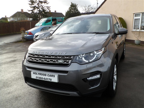 Land Rover Discovery Sport 2.0 TD SE Tech 5dr Auto 4X4