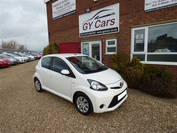 Toyota Aygo 1.0 VVT-i Plus 5DR**FREE ROAD TAX** COMES WITH