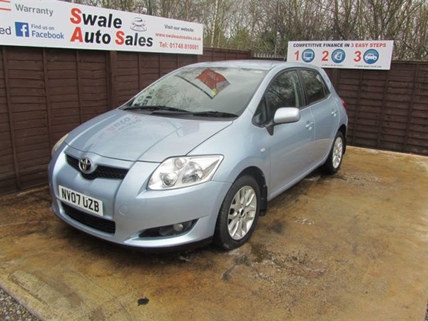 Toyota Auris 1.6 TR VVT-I MM 5d AUTO 122 BHP