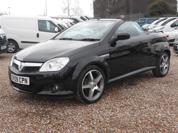 Vauxhall Tigra 1.4i 16V Exclusiv 2dr