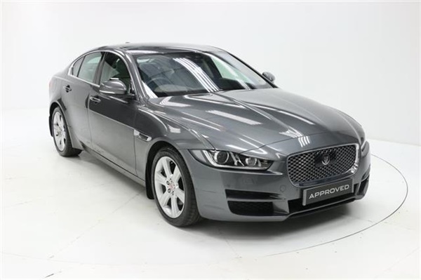 Jaguar XE 2.0D [180] Portfolio 4Dr Auto