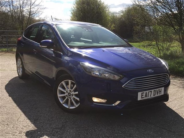 Ford Focus 1.0 Ecoboost 125 Titanium Navigation 5Dr