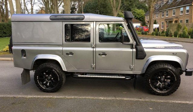 Immaculate Landrover Defender 110 XS Utility