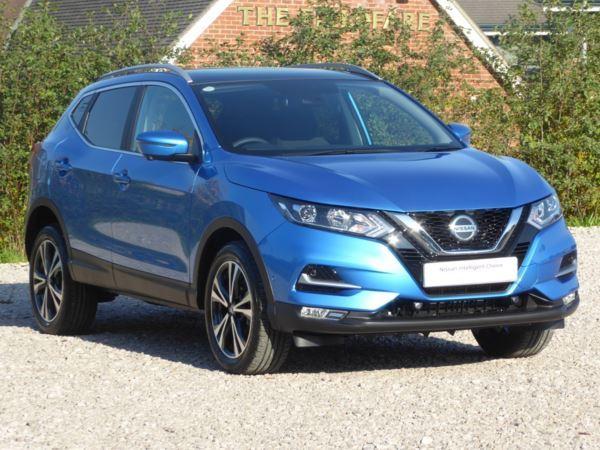 Nissan Qashqai 1.5 dCi N-Connecta [Glass Roof Pack] 5dr