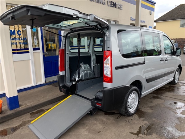Peugeot Expert Tepee EXPERT WHEELCHAIR ACCESSIBLE VEHICLE