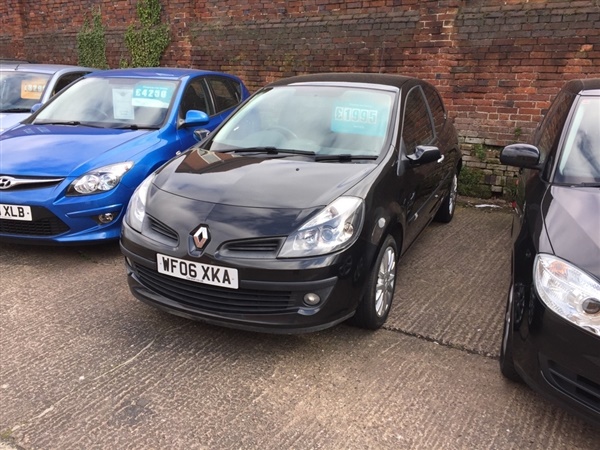 Renault Clio v Dynamique S 3dr