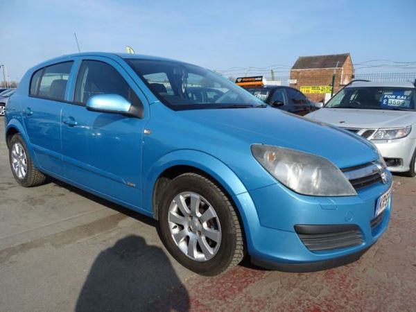 Vauxhall Astra 1.6 CLUB 16V TWINPORT AUTOMATIC