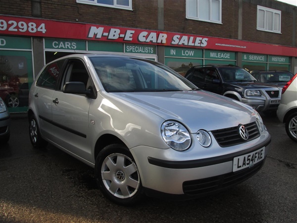 Volkswagen Polo 1.4 Twist 5dr GENUINE MILES & FULL MOT!