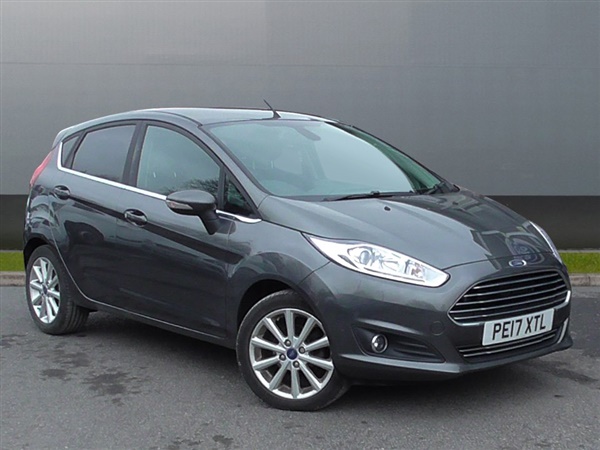 Ford Fiesta 1.0 EcoBoost Titanium Navigation 5dr