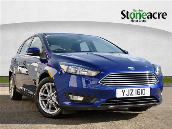 Ford Focus 1.0 T EcoBoost Zetec Hatchback 5dr Petrol Manual