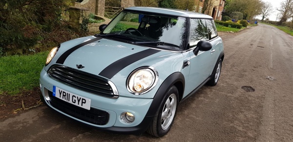 Mini Hatch 1.6 hatchback. VIEW BY APPOINTMENT MILES 1.6
