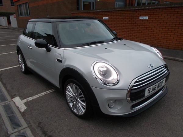 Mini Hatch Hatch Cooper 1.5 (Chili) 3/Dr Automatic