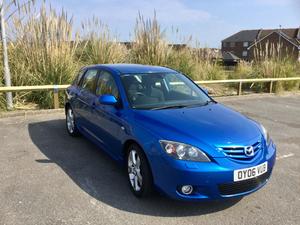 Superb Mazda 3 Sport 5 door manual. Low mileage and Full