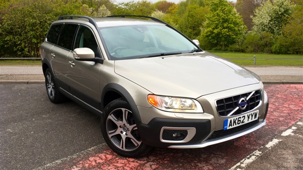 Volvo XC70 D5 SE Lux Auto W. Heated Front