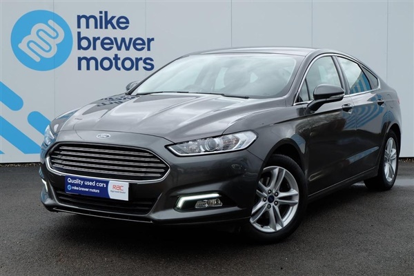 Ford Mondeo 2.0 TDCi ECO Zetec (s/s) 5dr