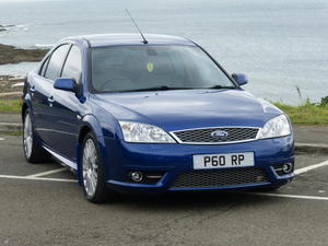 Ford Mondeo  in Swansea | Friday-Ad