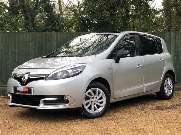 Renault Scenic 1.5 dCi ENERGY Limited Nav (s/s) 5dr