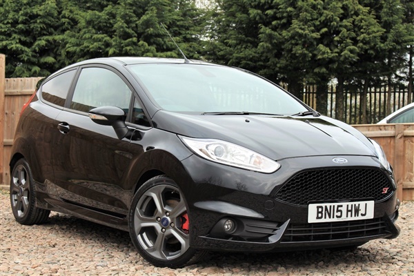 Ford Fiesta 1.6 T EcoBoost ST-3 3 Door Hatchback