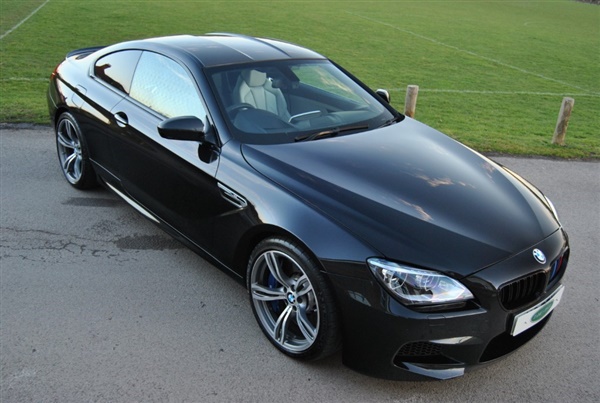 BMW M6 M DCT Coupe - Head Up / DSP Auto