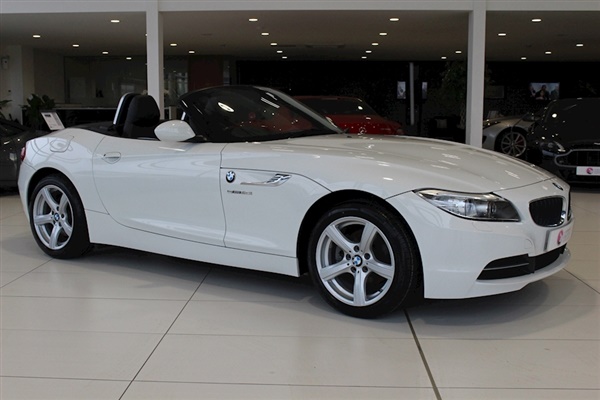 BMW Z4 Z Series Z4 Sdrive20i Roadster Convertible 2.0 Manual