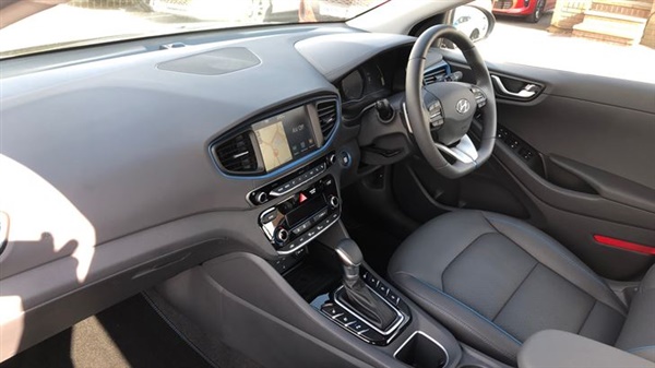Hyundai Ioniq 1.6 GDi Hybrid Premium SE 5dr DCT Hatchback