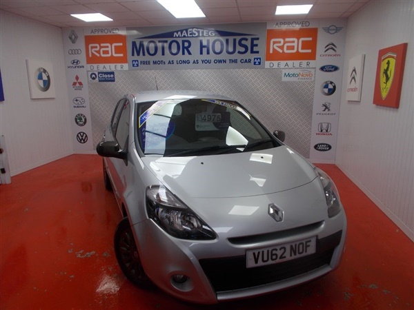 Renault Clio EXPRESSION PLUS (ONLY  MILES) FREE MOTS AS