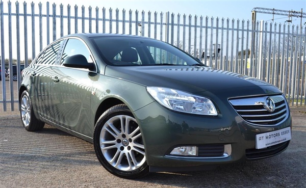 Vauxhall Insignia 1.8 i VVT 16v Exclusiv Nav 5dr