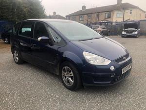 Ford S-Max  in Cleckheaton | Friday-Ad