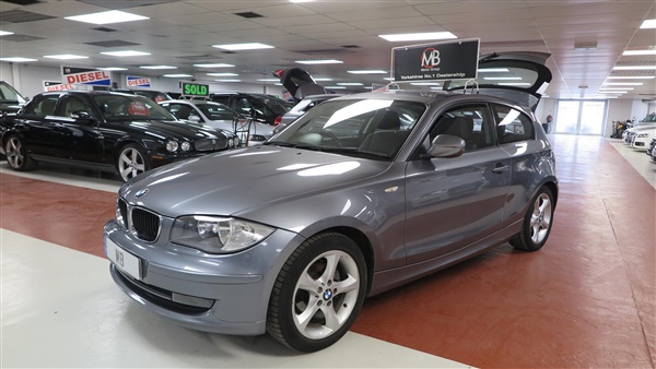 BMW 1 Series 116i [2.0] Sport 3dr Step Auto