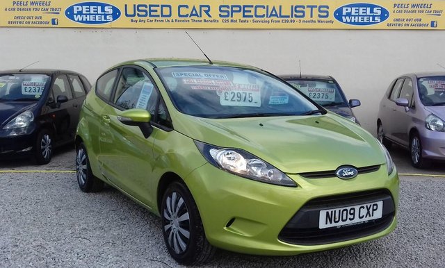) FORD FIESTA STYLE CLIMATE 1.25 * IDEAL FIRST CAR *