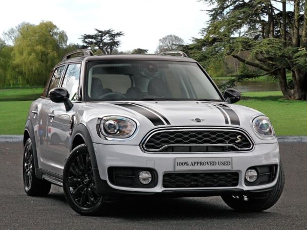 MINI Countryman F60 MINI Countryman Cooper S E Classic Auto