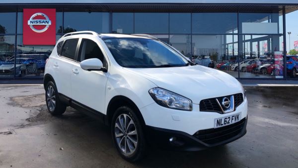 Nissan Qashqai 2.0 dCi Tekna 5dr Auto 4WD Diesel Hatchback