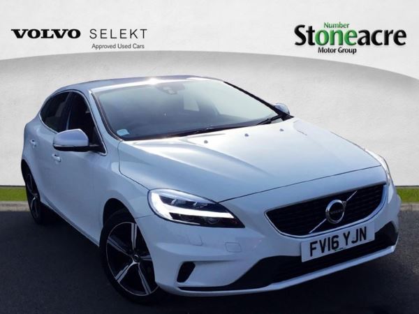 Volvo V D2 R-Design Hatchback 5dr Diesel Manual (s/s)