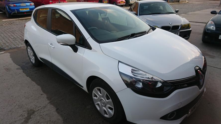 Renault Clio 0.9 TCe ECO Expression + (s/s) 5dr