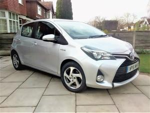  TOYOTA YARIS HYBRID SILVER LOW MILES EXCELNT COND. FULL