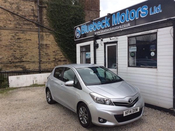 Toyota Yaris 1.4 D-4D Icon+ (Smart pack) Hatchback 5dr