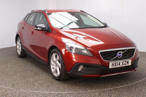 Volvo V D2 CROSS COUNTRY LUX 5DR 113 BHP FREE ROAD TAX