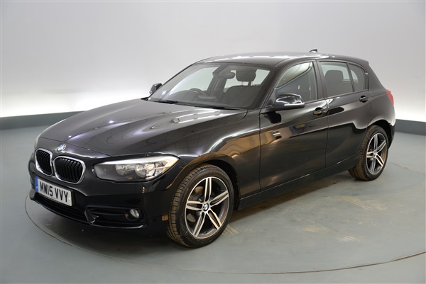 BMW 1 Series 116d Sport 5dr - 17IN ALLOYS - CLIMATE CONTROL