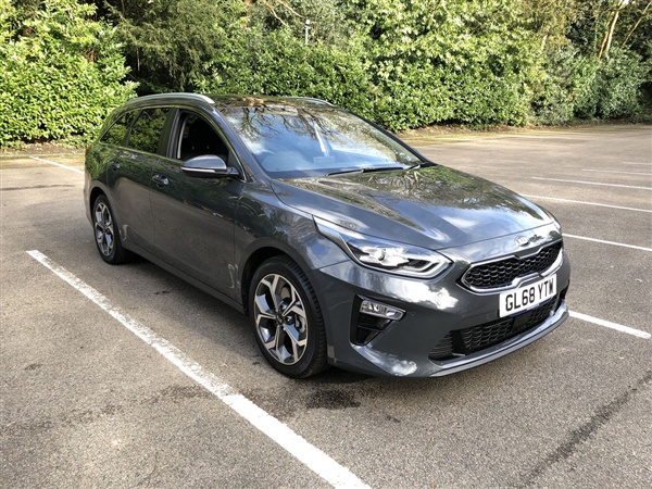 Kia Ceed 1.4T GDi ISG First Edition 5dr DCT Automatic
