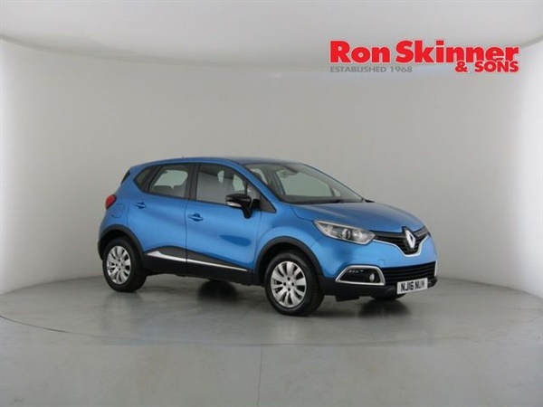 Renault Captur 0.9 EXPRESSION PLUS TCE 5d 90 BHP