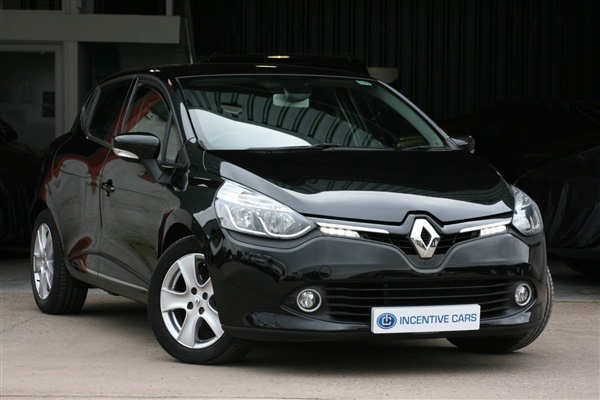 Renault Clio DYNAMIQUE NAV 1.5DCI 90 ECO LOW MILES. ONE