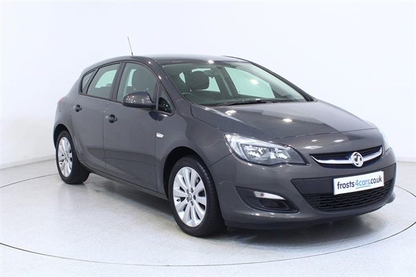 Vauxhall Astra 5dr 1.6i 115ps 16v Design *A/C Bluetooth 17`