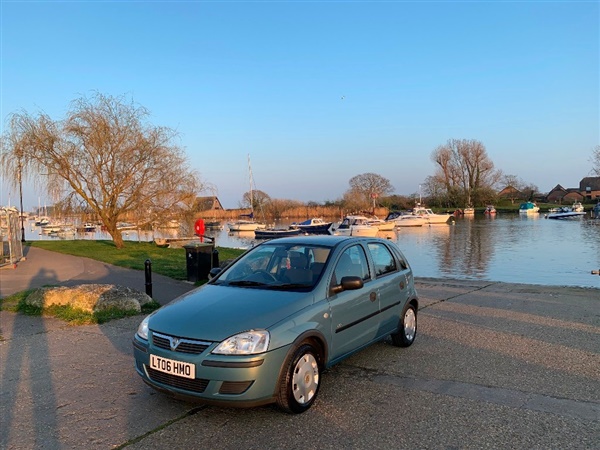 Vauxhall Corsa 1.2i 16v Life Hatchback 5d cc