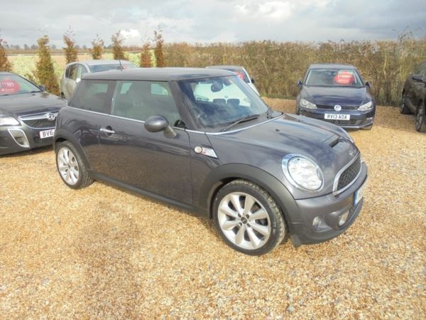 MINI Hatch 1.6 Cooper S Avenue 3dr