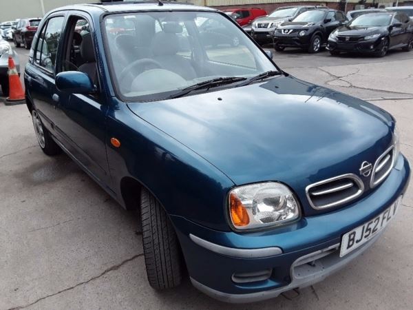 Nissan Micra v SE CVT 5dr Auto