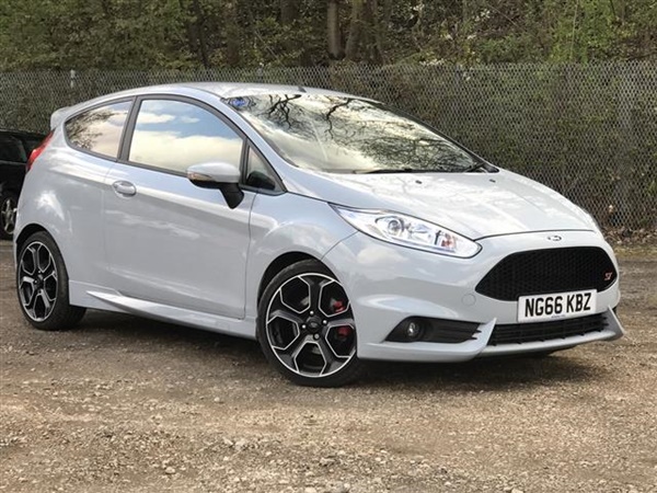 Ford Fiesta 1.6 Ecoboost St-Dr