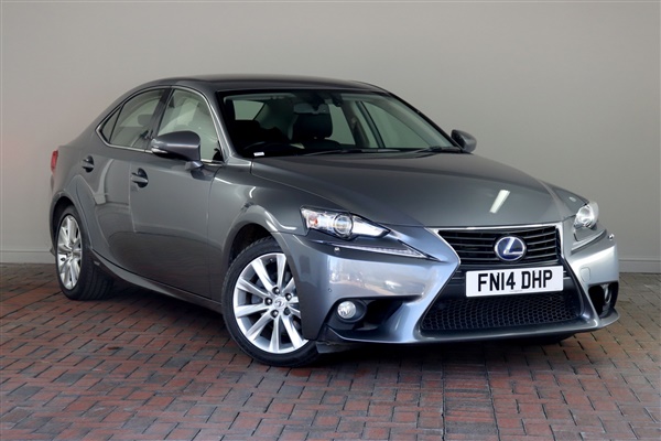 Lexus IS 300h Luxury [Half Leather, Sat Nav, Reverse Camera]