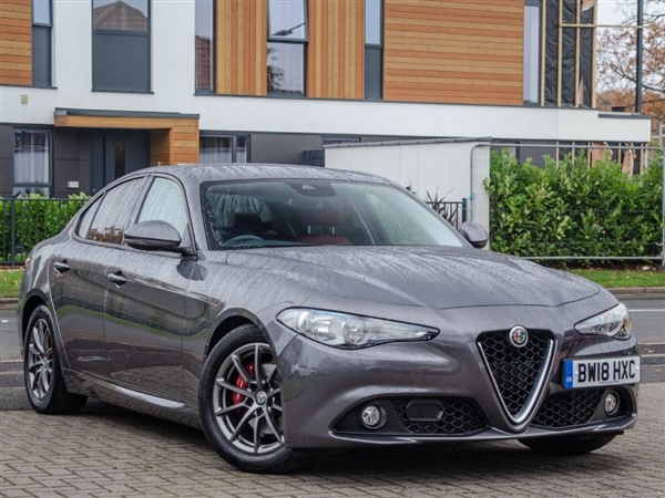 Alfa Romeo Giulia 2.2 JTDM- Super 4dr Auto Saloon