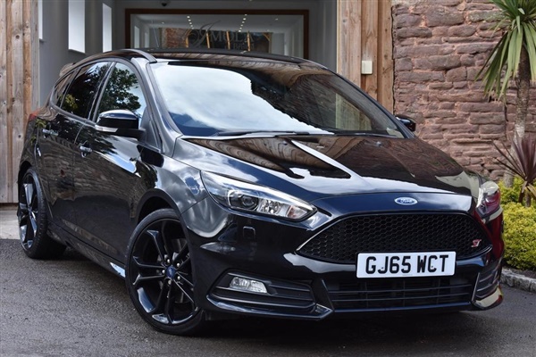 Ford Focus 2.0 T ST-3 (s/s) 5dr