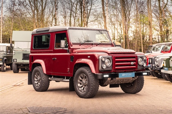 Land Rover Defender 90 XS Station Wagon TDCi [2.2]